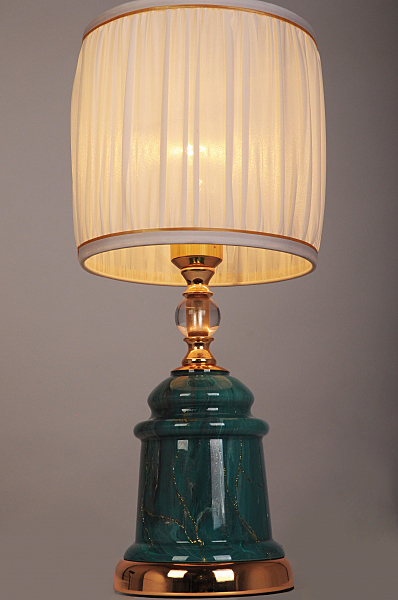 Настольная лампа Abrasax TL.7811-1GO