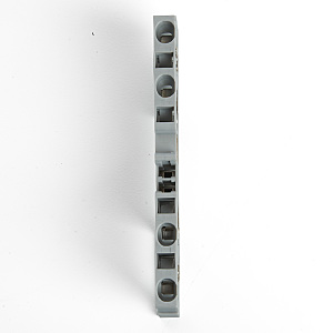 Зажим самозажимной, 4-проводной проходной 4,0 мм Stekker LD554-1-40 39966