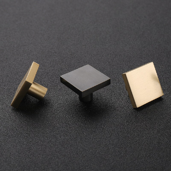 Ручка-кнопка Delight Collection HK005 HK006 brass